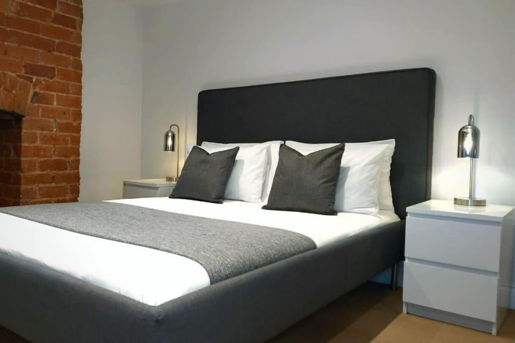 פרסטון 2 Bedroom City Centre Duplex Apt מראה חיצוני תמונה