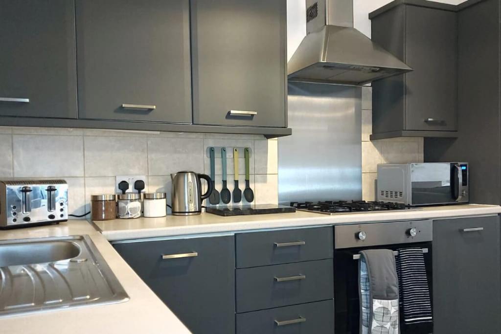 פרסטון 2 Bedroom City Centre Duplex Apt מראה חיצוני תמונה