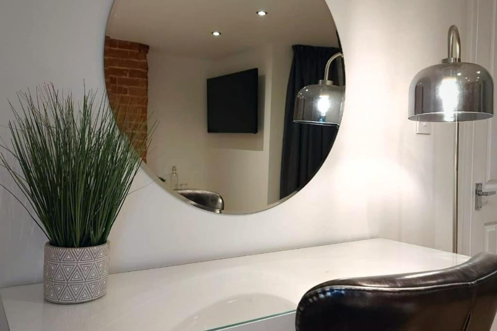 פרסטון 2 Bedroom City Centre Duplex Apt מראה חיצוני תמונה