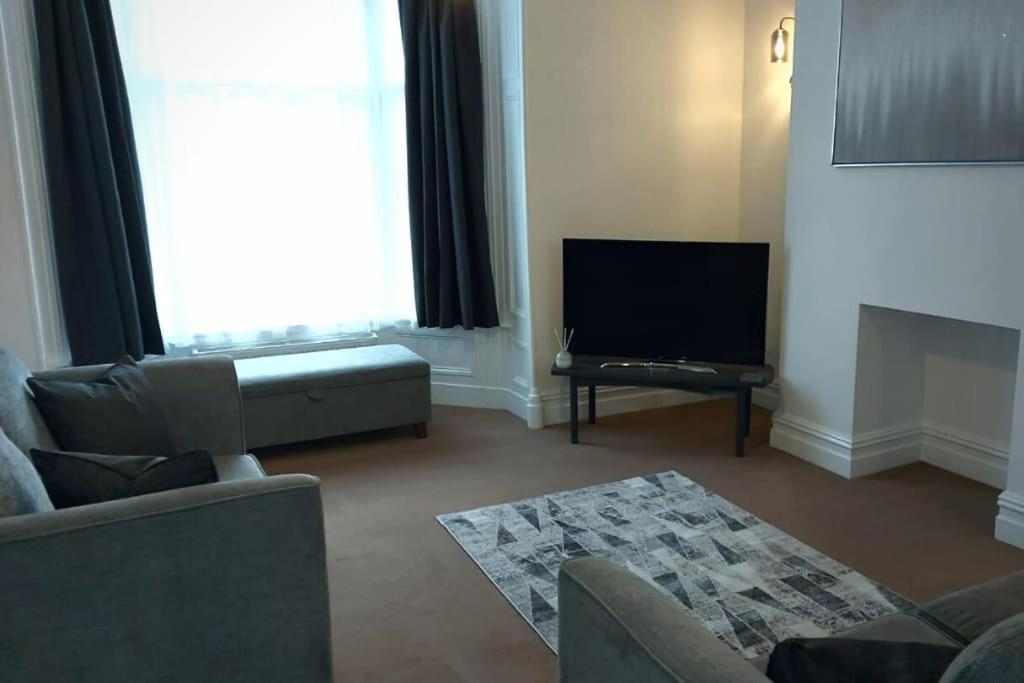 פרסטון 2 Bedroom City Centre Duplex Apt מראה חיצוני תמונה